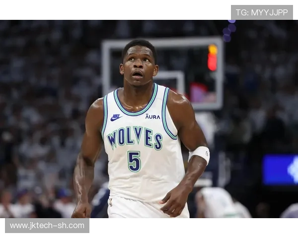 体脂率3.5%投篮3600次总经理力挺华子新赛季迎来巅峰表现